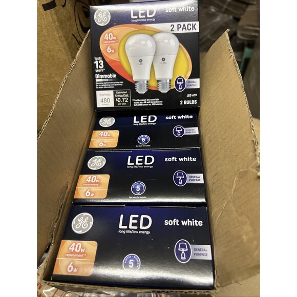 CASE OF 8 GE Soft White 6W (40W equiv) LED Dimmable A19 Medium Light Bulbs - Picture 1 of 4